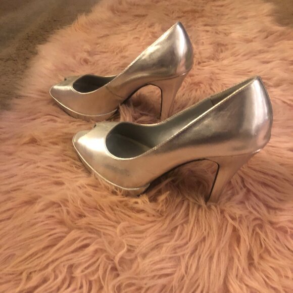 Silver peep toe platform heels - Picture 5 of 5